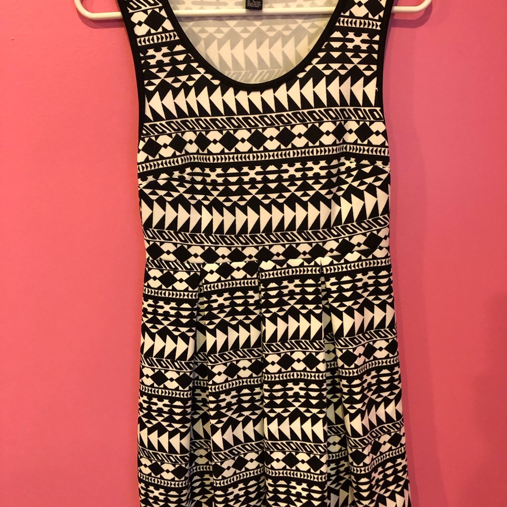 Black and White Pleated Dress
